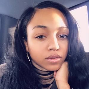 Meet your Posher, Annanisa